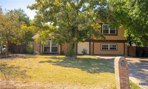 Photo of 712 Brazos Drive, Temple, TX 76504 (MLS # 595226) Photo of 712 Brazos Drive, Temple, TX 76504 (MLS # 595226)