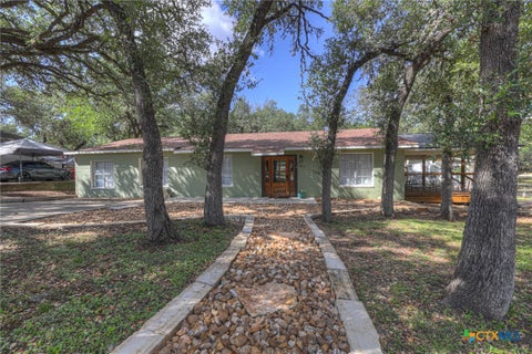 Photo of 767 Valley Oaks Drive, Canyon Lake, TX 78133 (MLS # 627083)