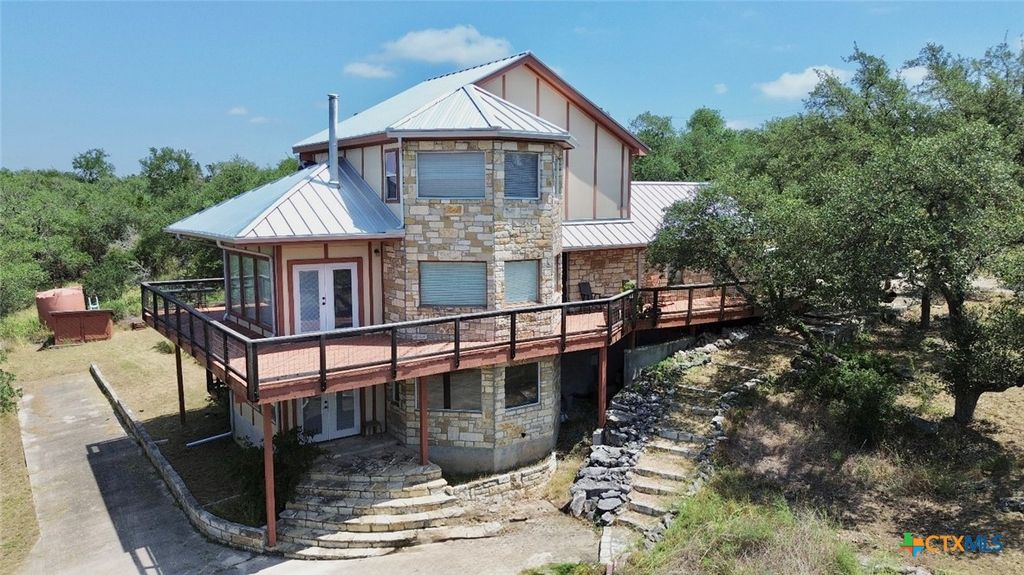 Photo of 1795 Falconwood Drive, San Marcos, TX 78666 (MLS # 584363)