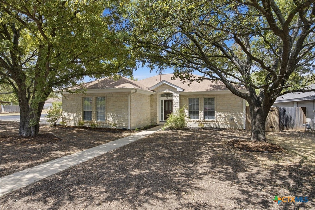 Photo of 312 Debora Drive, Georgetown, TX 78628 (MLS # 626112)