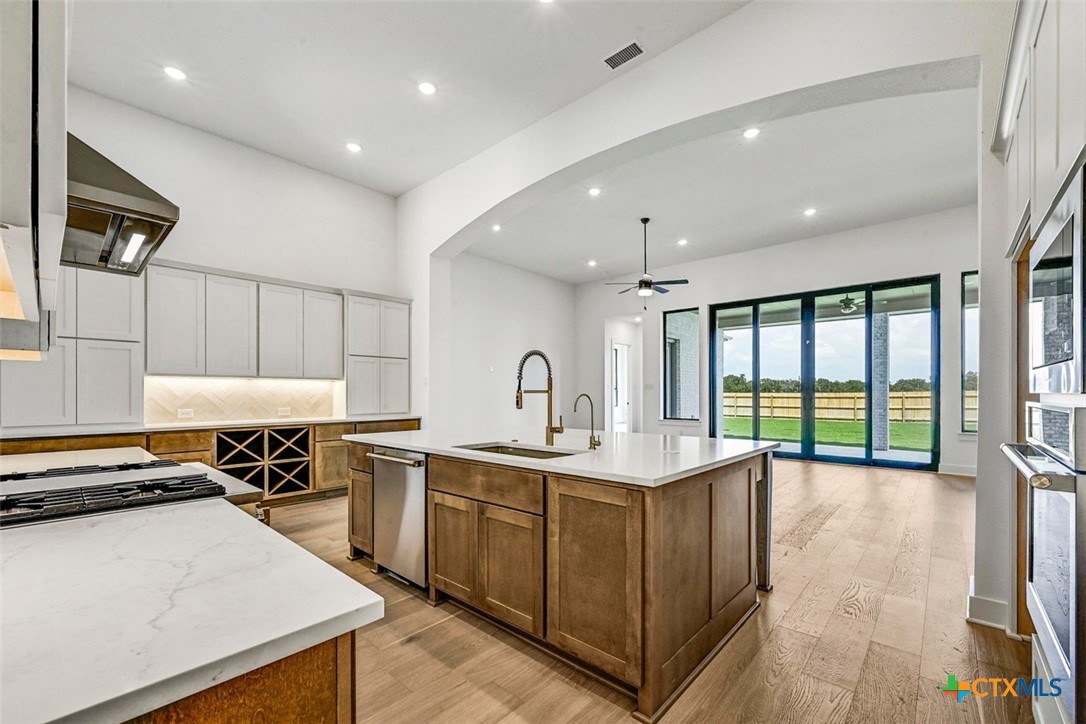 238 Jates Field Bend