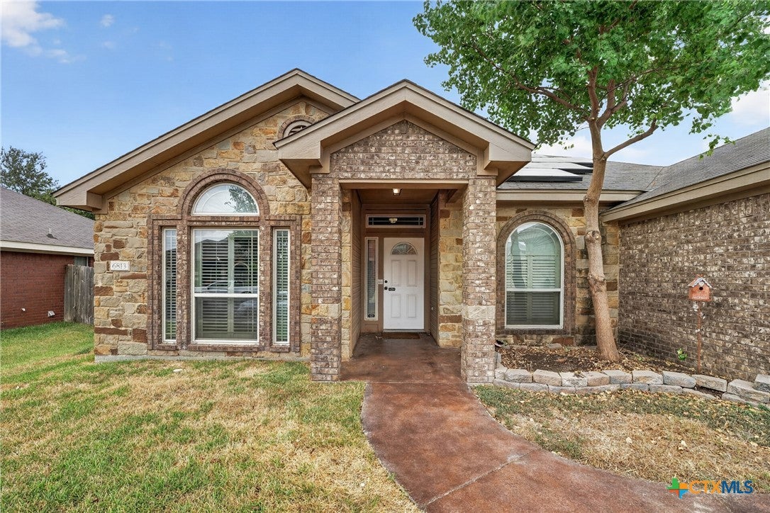 6813 Deorsam Loop