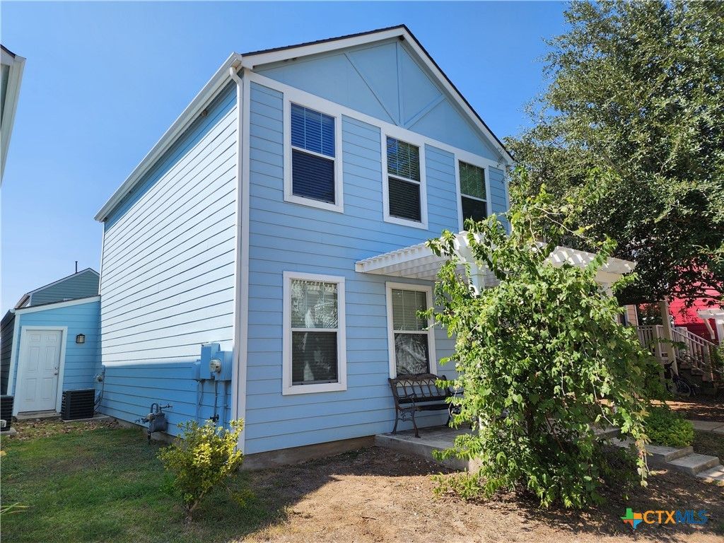 Photo of 330 Trestle Tree #22, San Marcos, TX 78666 (MLS # 592465)