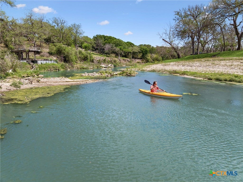 Photo of 146 Antelope Lane, Seguin, TX 78155 (MLS # 609671)