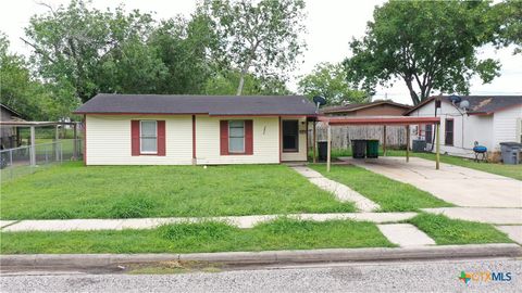 Photo of 2903 Wildwood Street, Victoria, TX 77901 (MLS # 614709)
