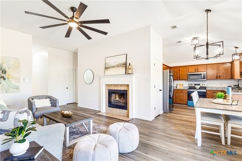 Photo of 7718 Bridgepointe Drive, Temple, TX 76502 (MLS # 596861)