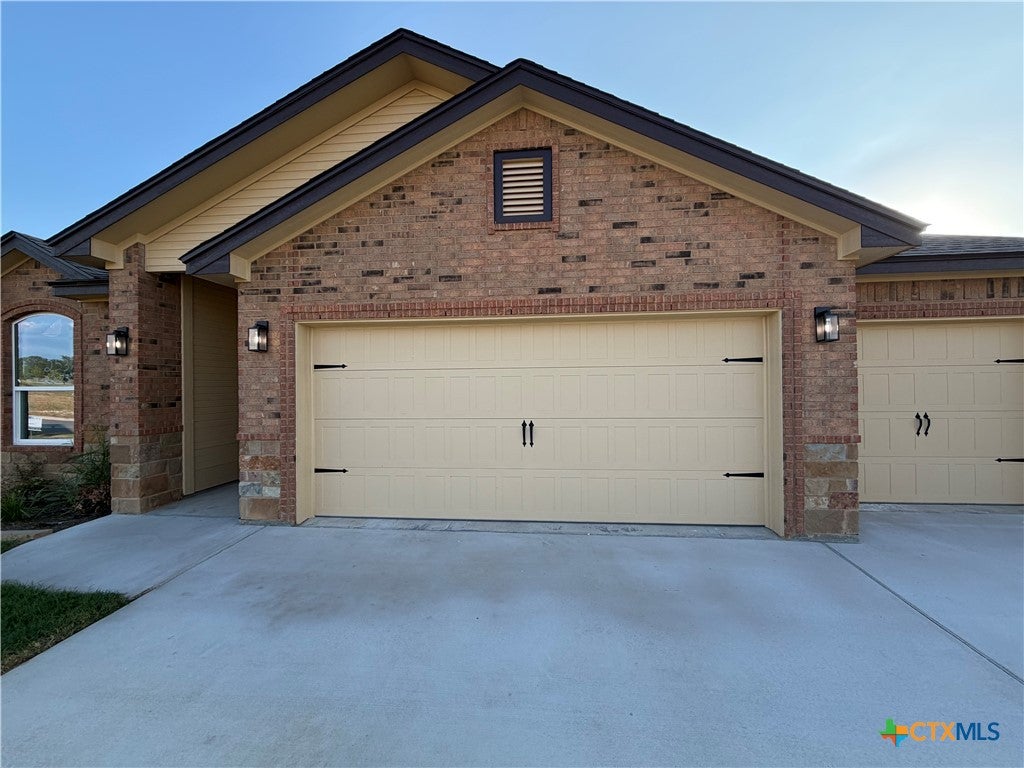2537 Cedar Glen Drive