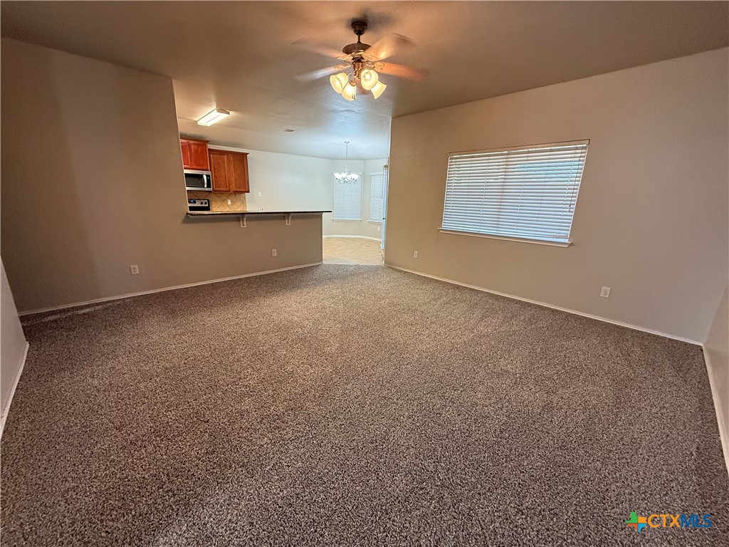 5013 Willamette Lane