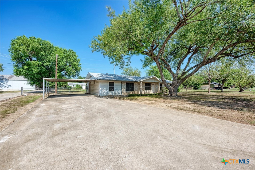 420 W Briarwood Drive