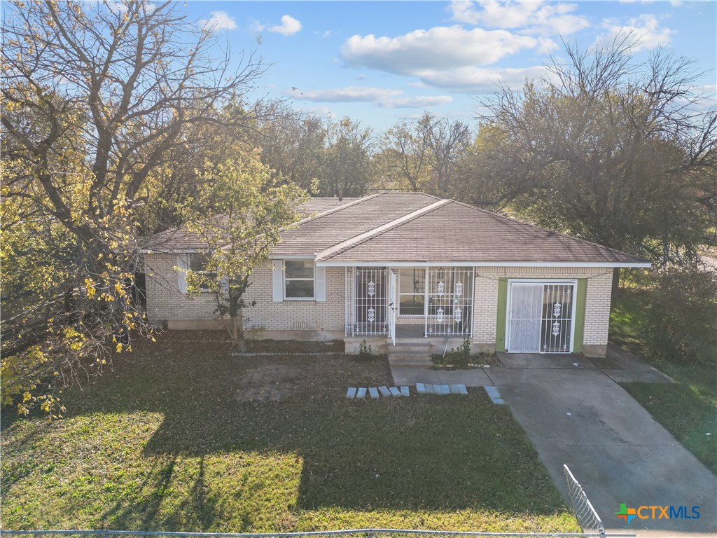 1302 Metropolitan Drive