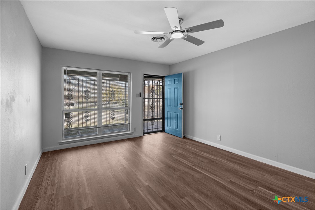 1302 Metropolitan Drive