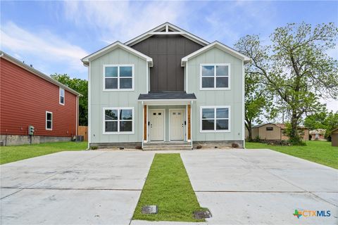 Photo of 706 S 28th Street #A, Temple, TX 76504 (MLS # 610537)
