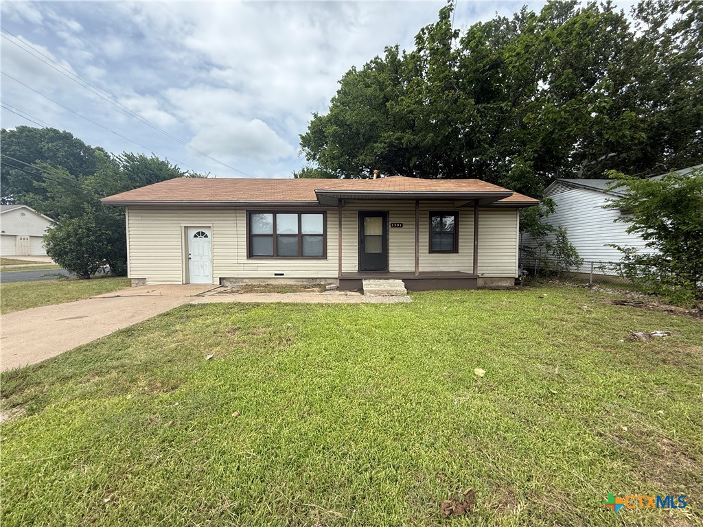 Photo 1 of 25 — 1301 E Avenue H, Killeen, TX 76541