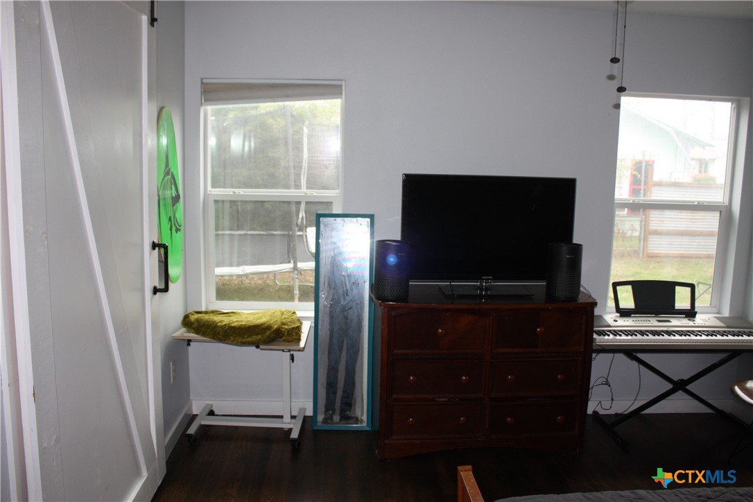 New Braunfels, Texas 78130, United States, 2 Bedrooms Bedrooms, ,2 BathroomsBathrooms,Residential,Pending,6355