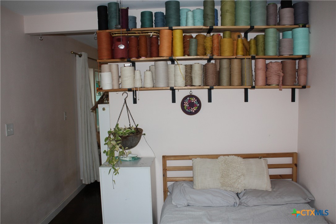 New Braunfels, Texas 78130, United States, 2 Bedrooms Bedrooms, ,2 BathroomsBathrooms,Residential,Pending,6355