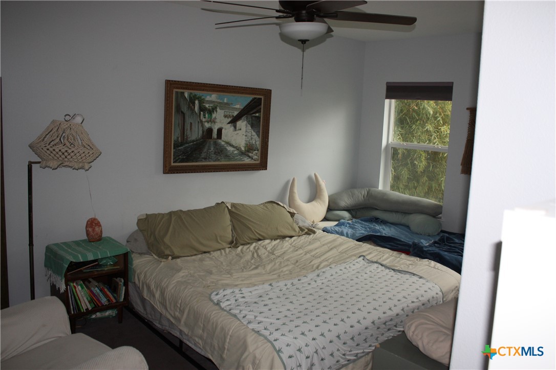 New Braunfels, Texas 78130, United States, 2 Bedrooms Bedrooms, ,2 BathroomsBathrooms,Residential,Pending,6355