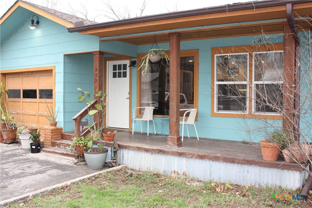 New Braunfels, Texas 78130, United States, 2 Bedrooms Bedrooms, ,2 BathroomsBathrooms,Residential,Pending,6355