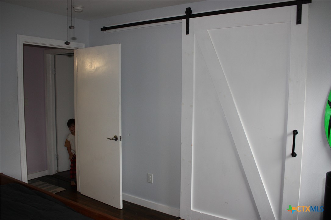 New Braunfels, Texas 78130, United States, 2 Bedrooms Bedrooms, ,2 BathroomsBathrooms,Residential,Pending,6355