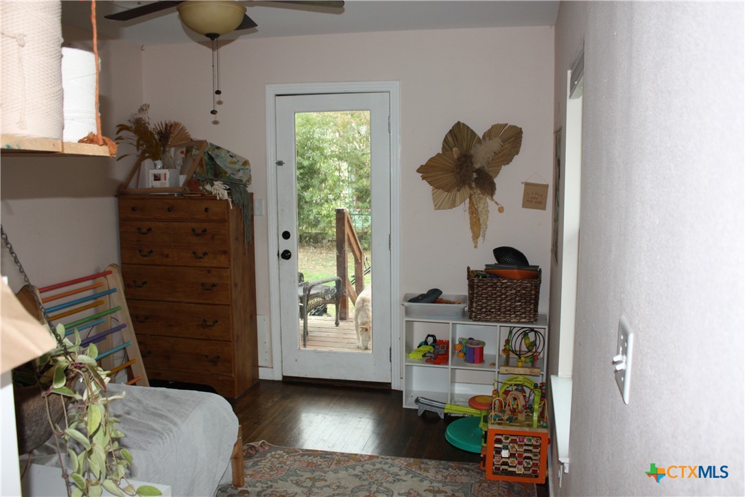 New Braunfels, Texas 78130, United States, 2 Bedrooms Bedrooms, ,2 BathroomsBathrooms,Residential,Pending,6355