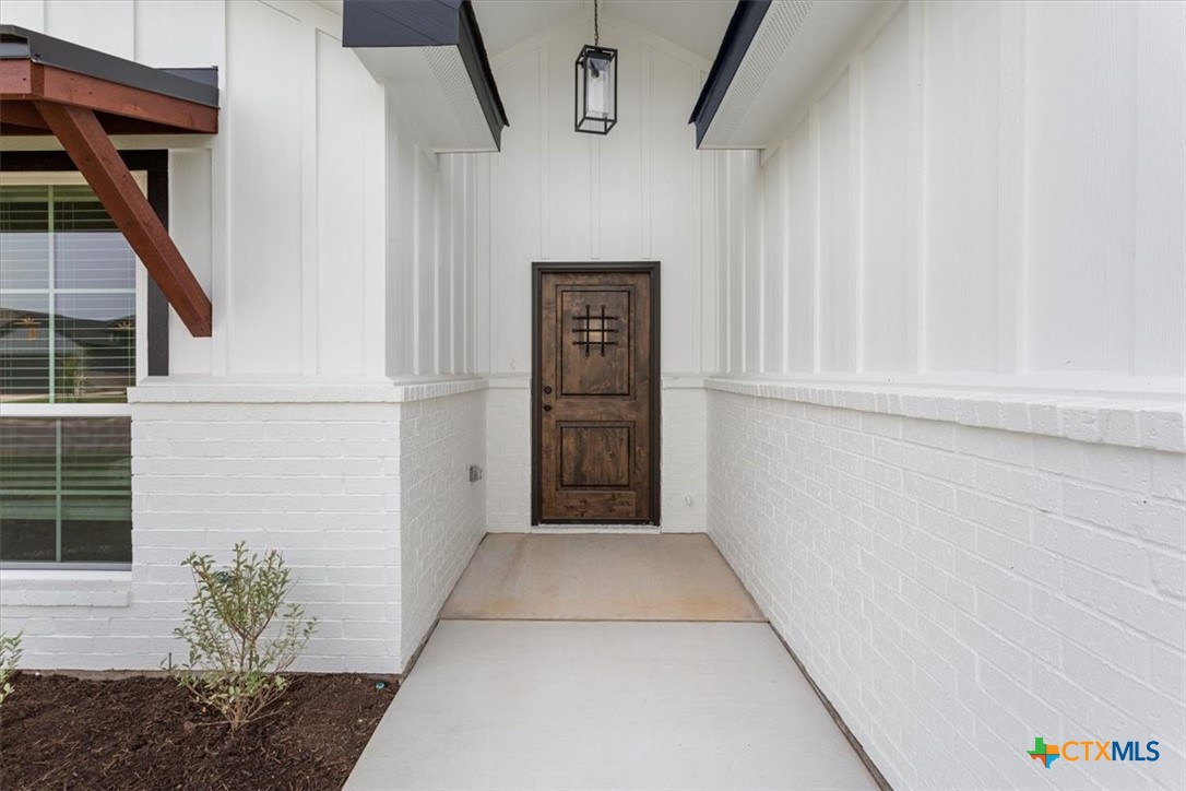 2221 Bigtooth Maple Road