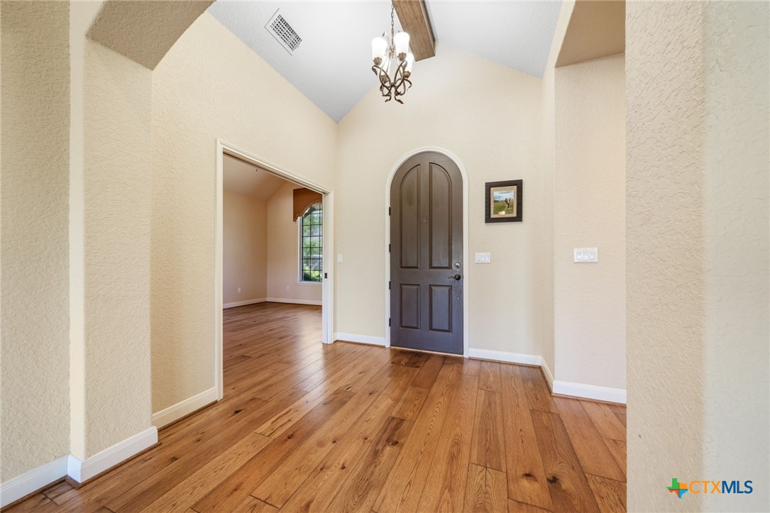170 N Echo Canyon Drive