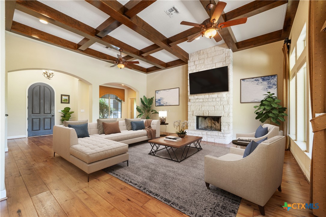 170 N Echo Canyon Drive