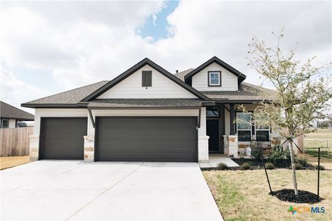 Photo of 708 Willowbrook, New Braunfels, TX 78130 (MLS # 607604)