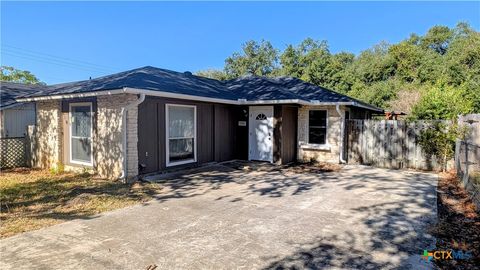 Photo of 1108 Marlton Street, San Marcos, TX 78666 (MLS # 597254)