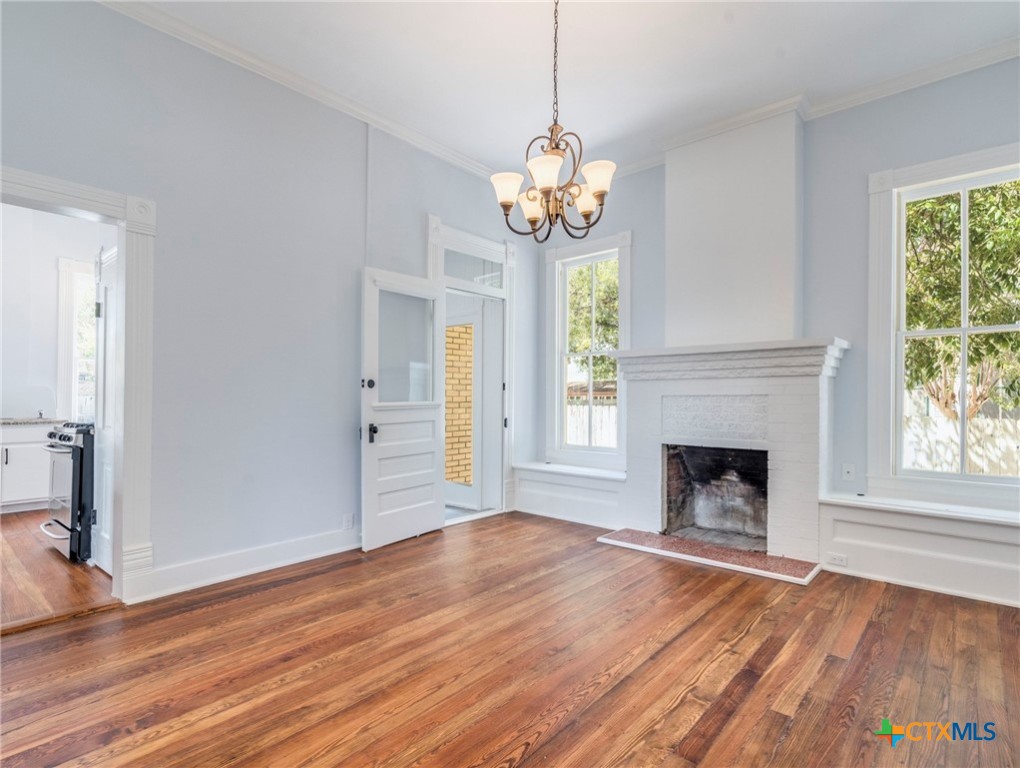 351 N Guenther Avenue