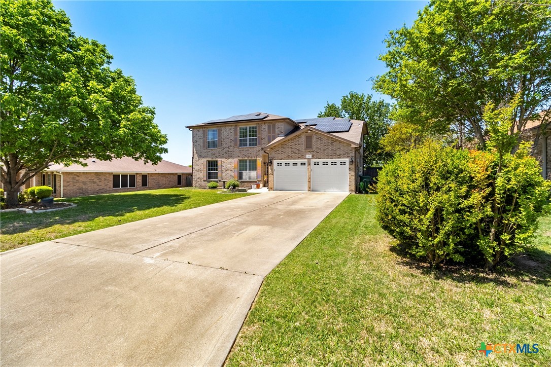 202 W Iowa Drive