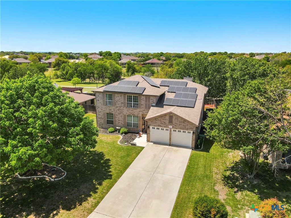 202 W Iowa Drive