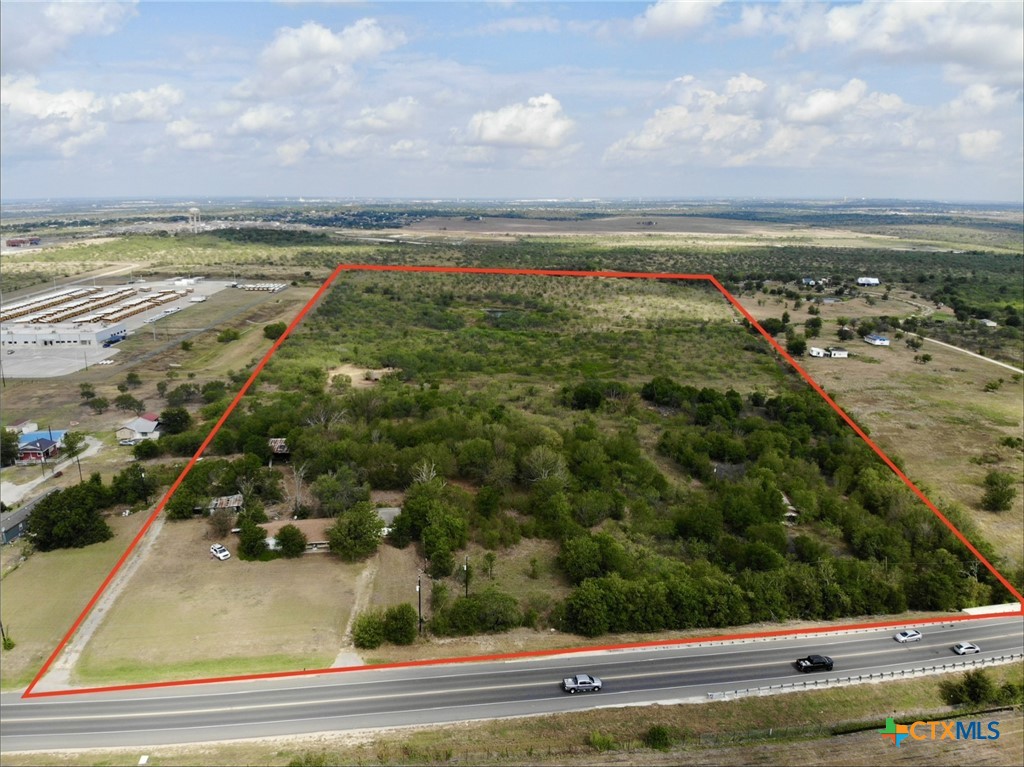 120 N Camino Real Highway