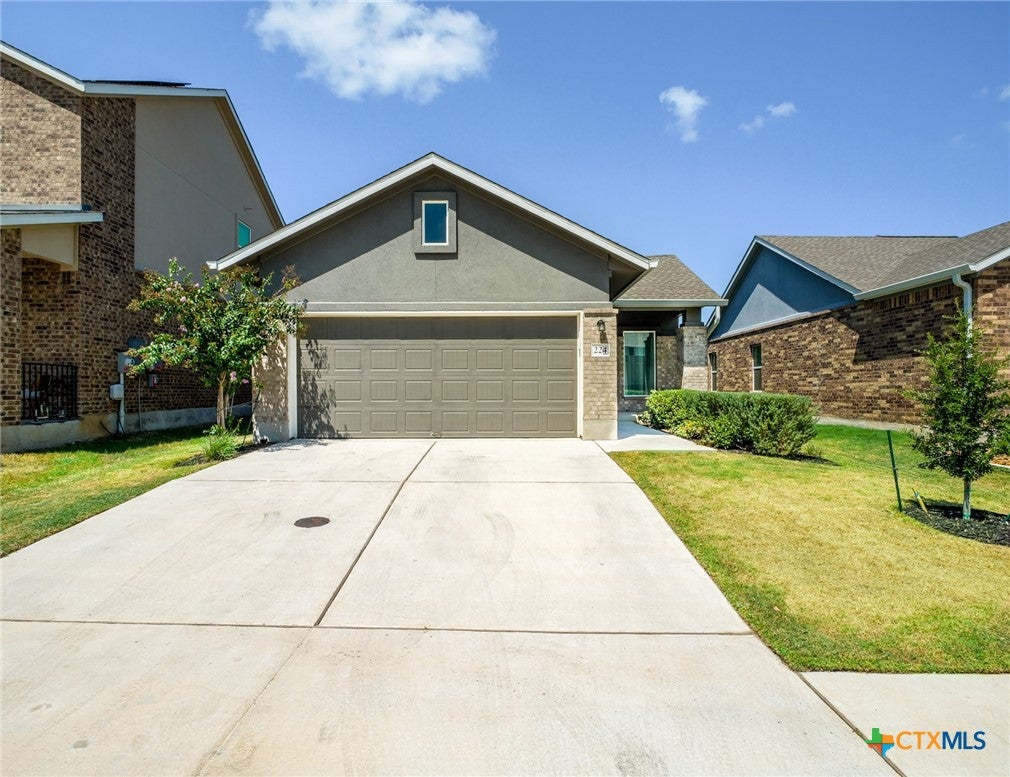 224 Grey Slate Avenue
