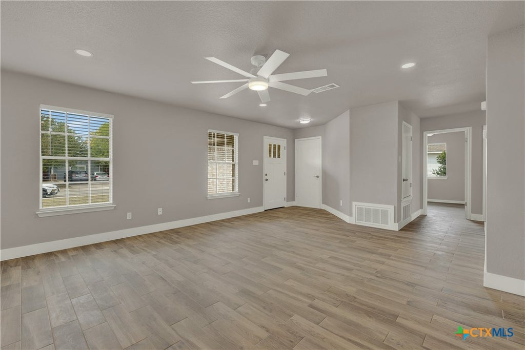 Photo of 104 Grant Way, Kyle, TX 78640 (MLS # 626645)