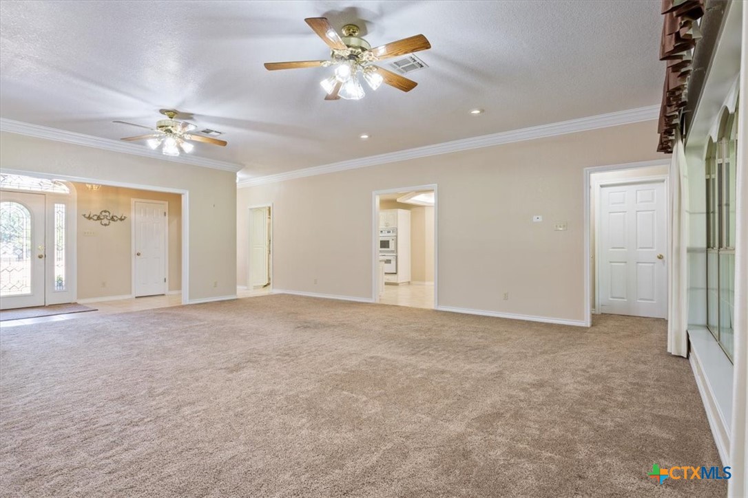 1204 Fairway Circle