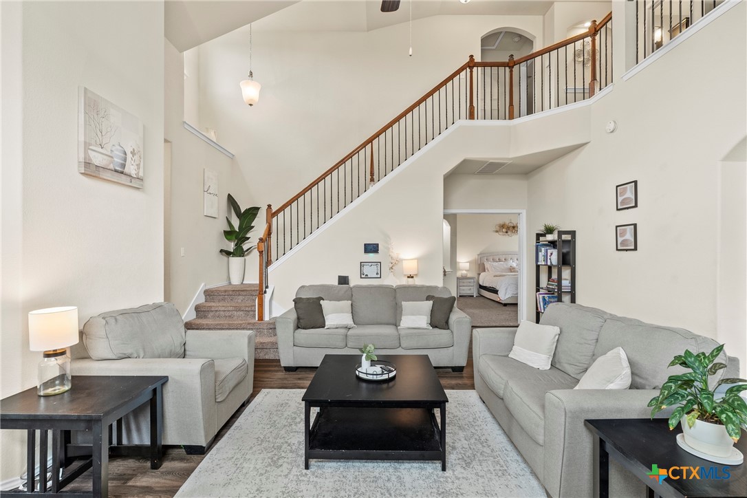 5707 AMBROSE Circle