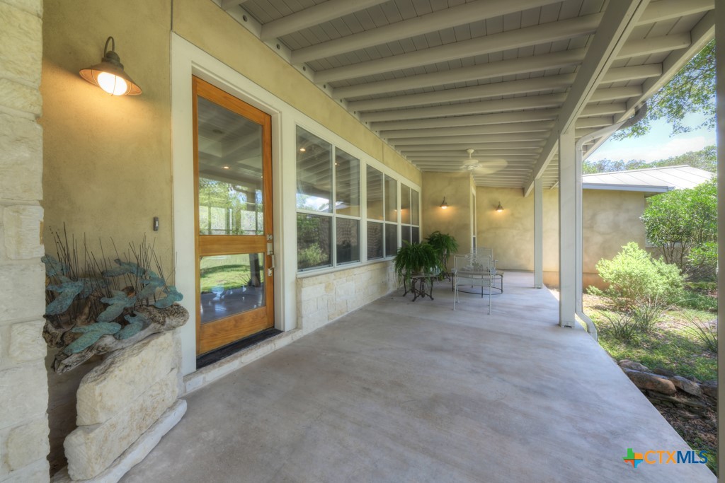 New Braunfels, Texas 78132, United States, 3 Bedrooms Bedrooms, ,2 BathroomsBathrooms,Residential,Pending,53999