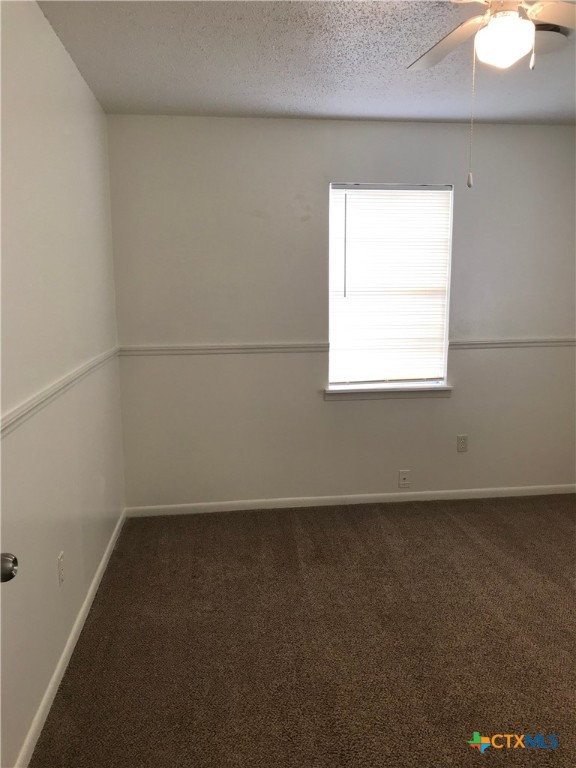 2716 Live Oak Drive