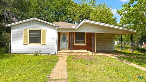 Photo of 1106 S 7th Street, Copperas Cove, TX 76522 (MLS # 610906)