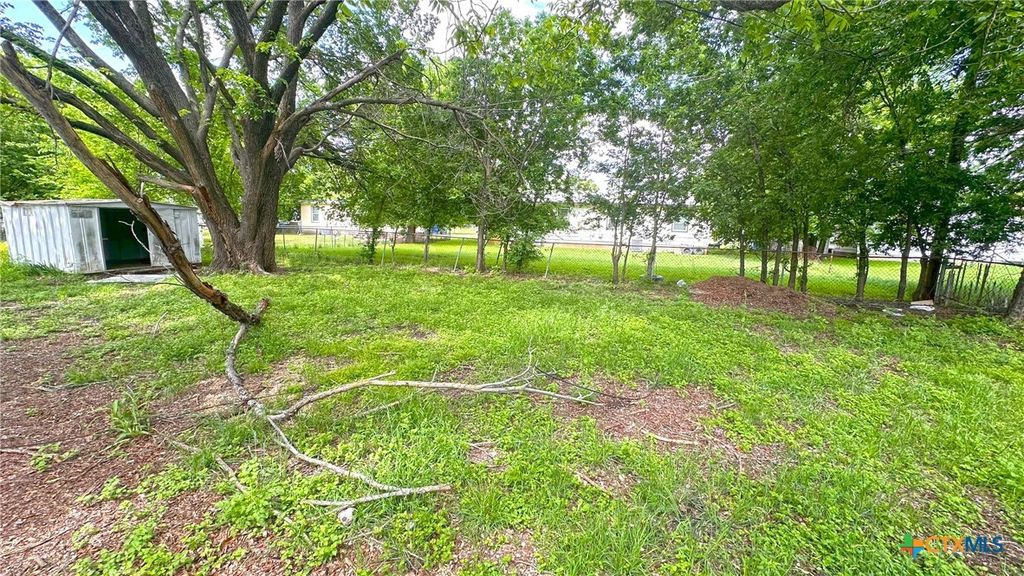 Photo of 1106 S 7th Street, Copperas Cove, TX 76522 (MLS # 610906)