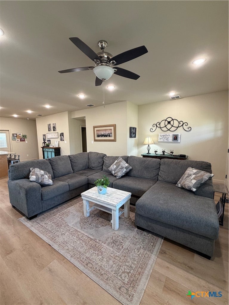 Photo of 108 Boulder Ridge Dr DR, Cuero, TX 77954 (MLS # 627291)