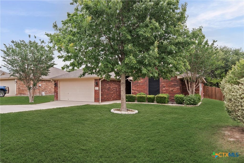 Photo of 5015 Karla Way, Temple, TX 76502 (MLS # 611460)