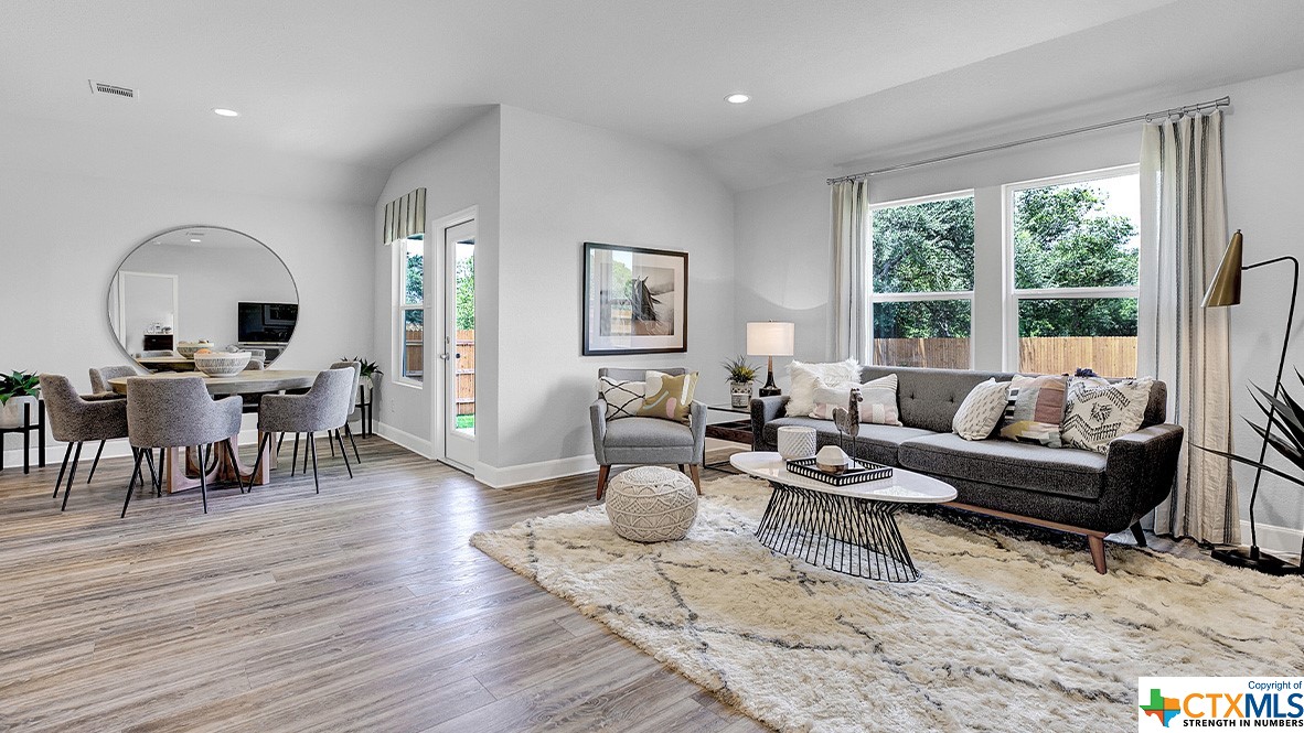 Photo 1 of 8 — 1408 N Almond Creek, Seguin, TX 78155