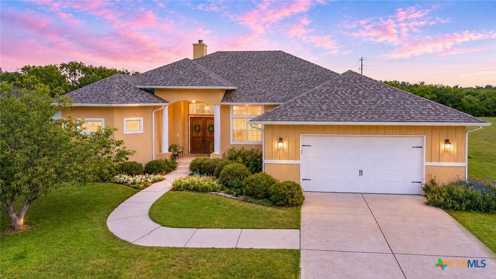 Photo of 216 River Park Drive, New Braunfels, TX 78130 (MLS # 614987)