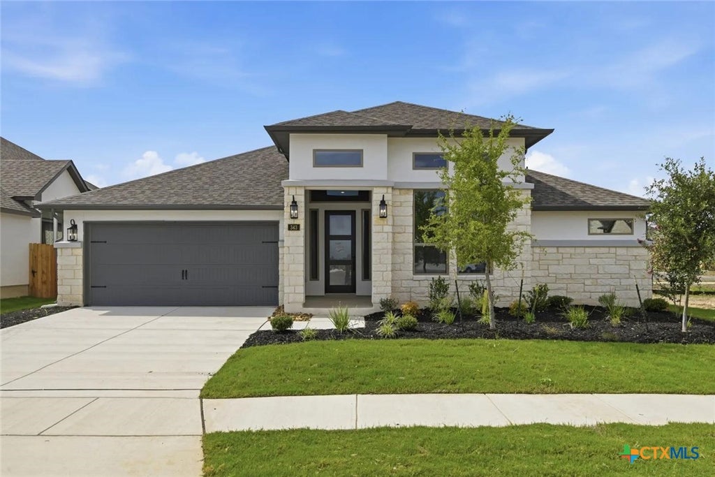 Photo of 343 Grand Legacy, New Braunfels, TX 78130 (MLS # 608439)