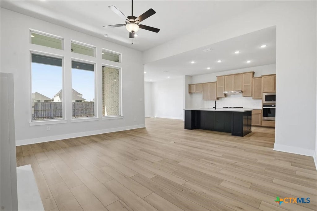 Photo of 343 Grand Legacy, New Braunfels, TX 78130 (MLS # 608439)