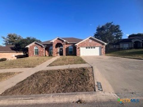 Photo of 4902 Cinnamon Stone Drive, Killeen, TX 76542 (MLS # 595980)