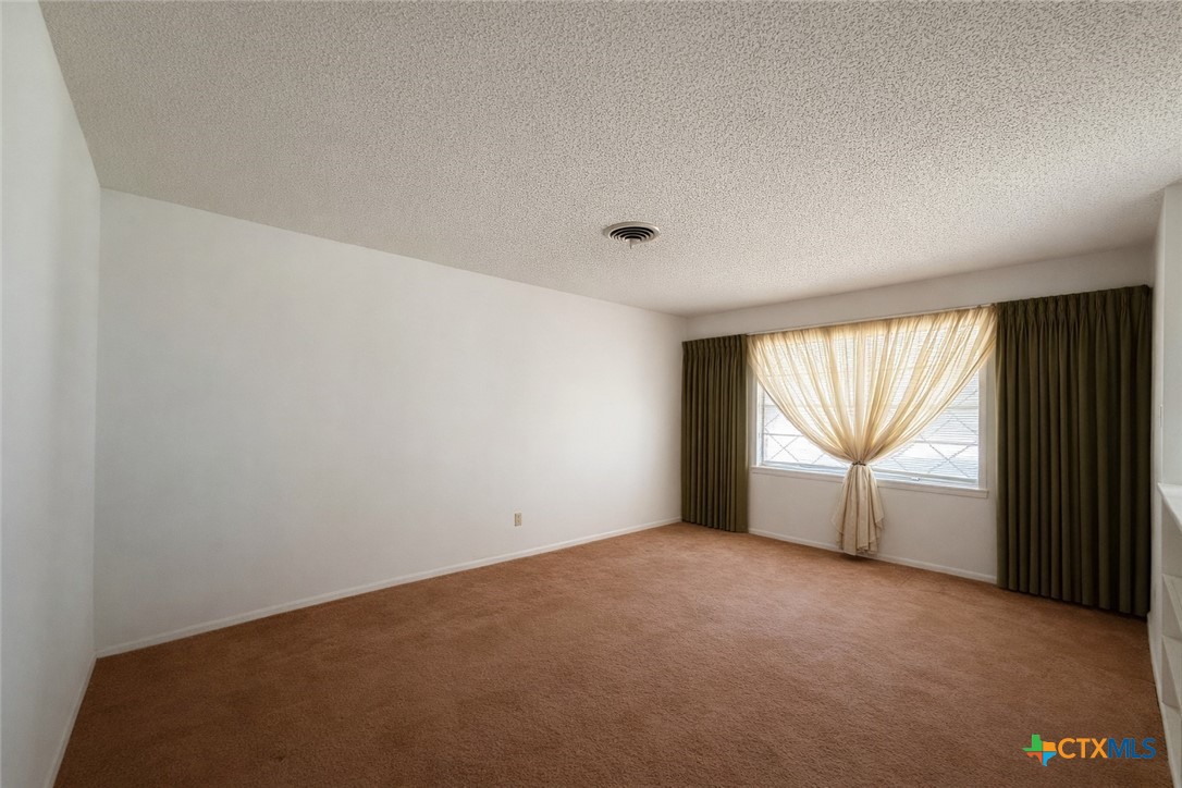 3110 Las Moras Drive