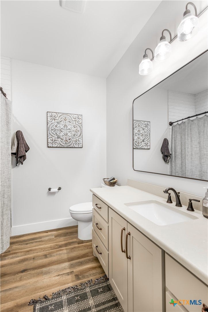 106 Laurel Oak Circle