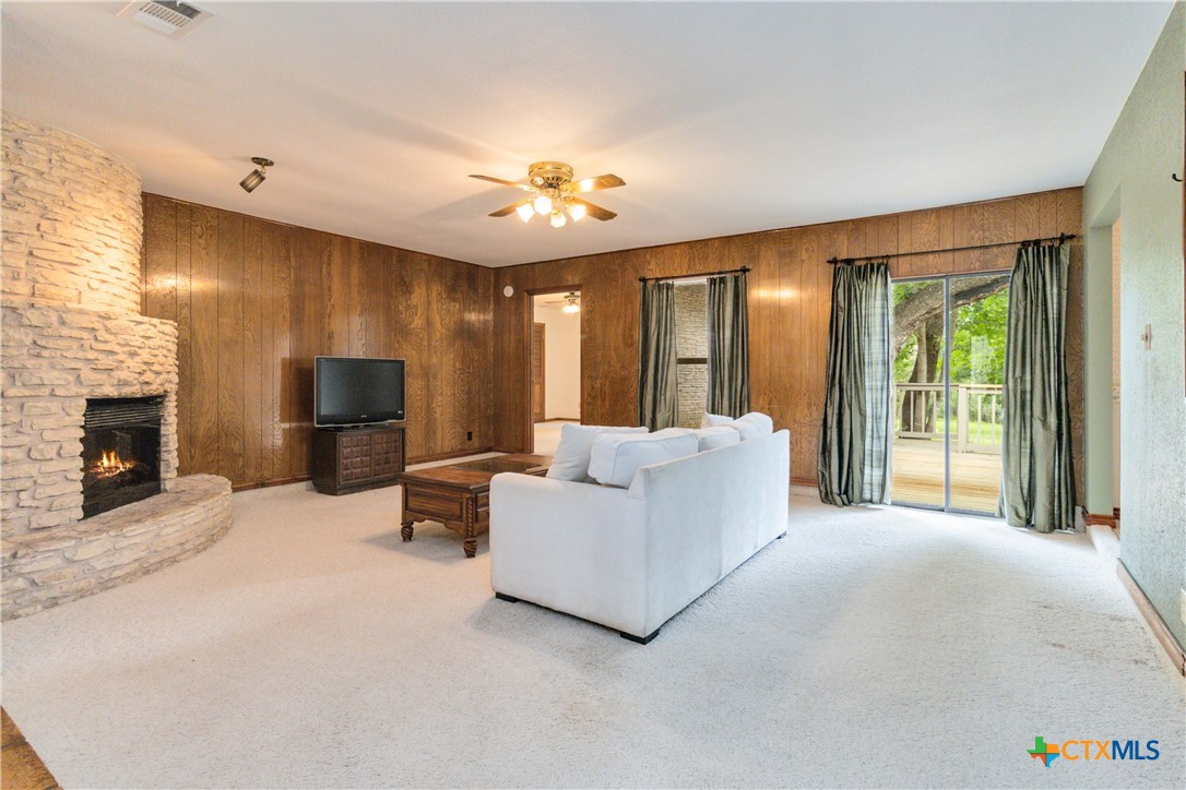 Photo 7 of 45 of 106 Kildeer Drive house